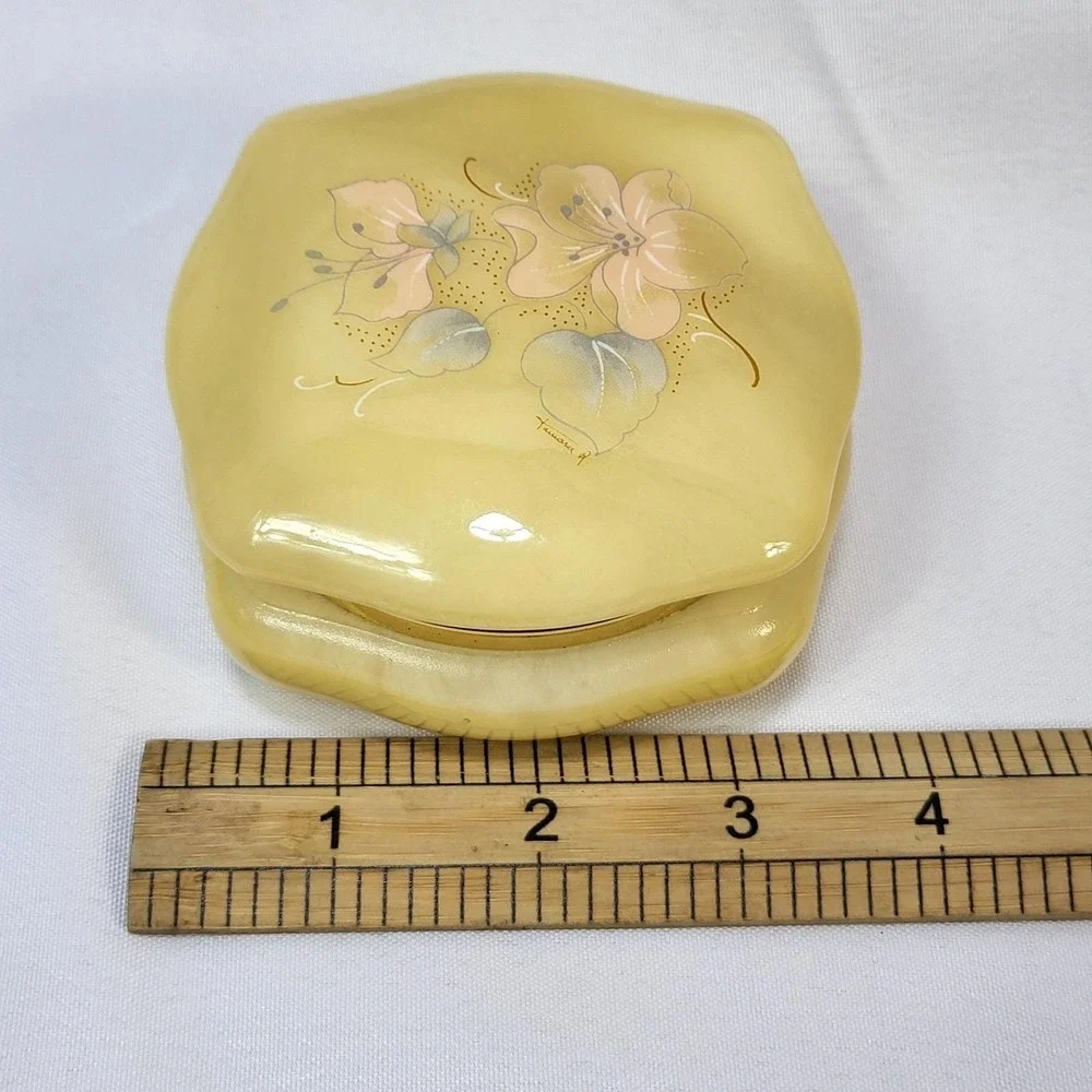 Vintage Hand Painted Porcelain Trinket Box Floral‎ Golden Tone Hinged